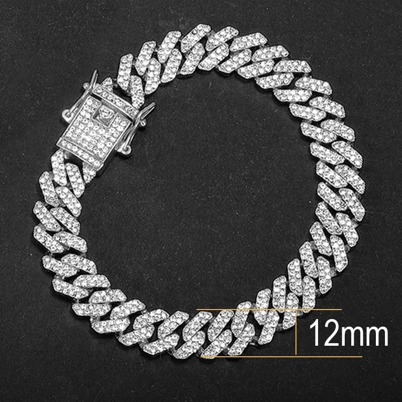 Sophisticated Men’s Luxury Highly Polished Silver-Plated Bold Cuban Link Chain Bracelet