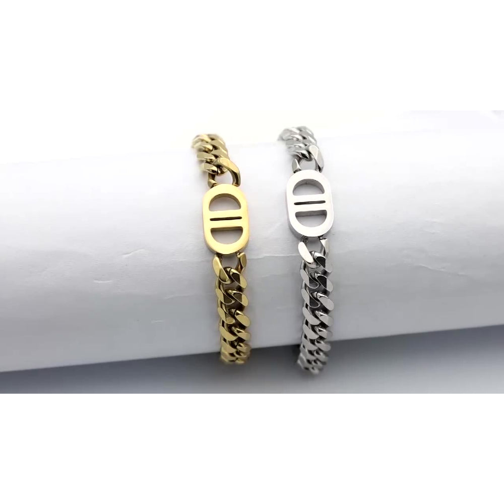 Durable Unisex Bold Stainless Steel Cuban Link Bracelet with Non-Tarnish and Waterproof Finish